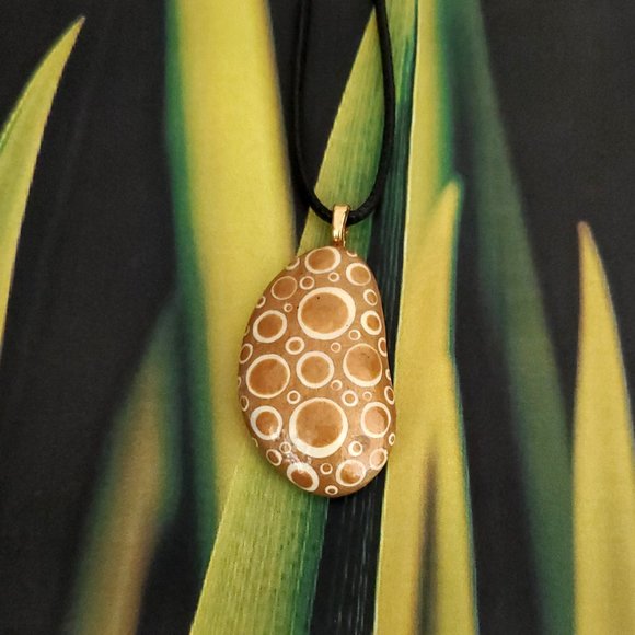 Hand Painted Dot Art Pendant. Gold and Ivory - Picture 8 of 11
